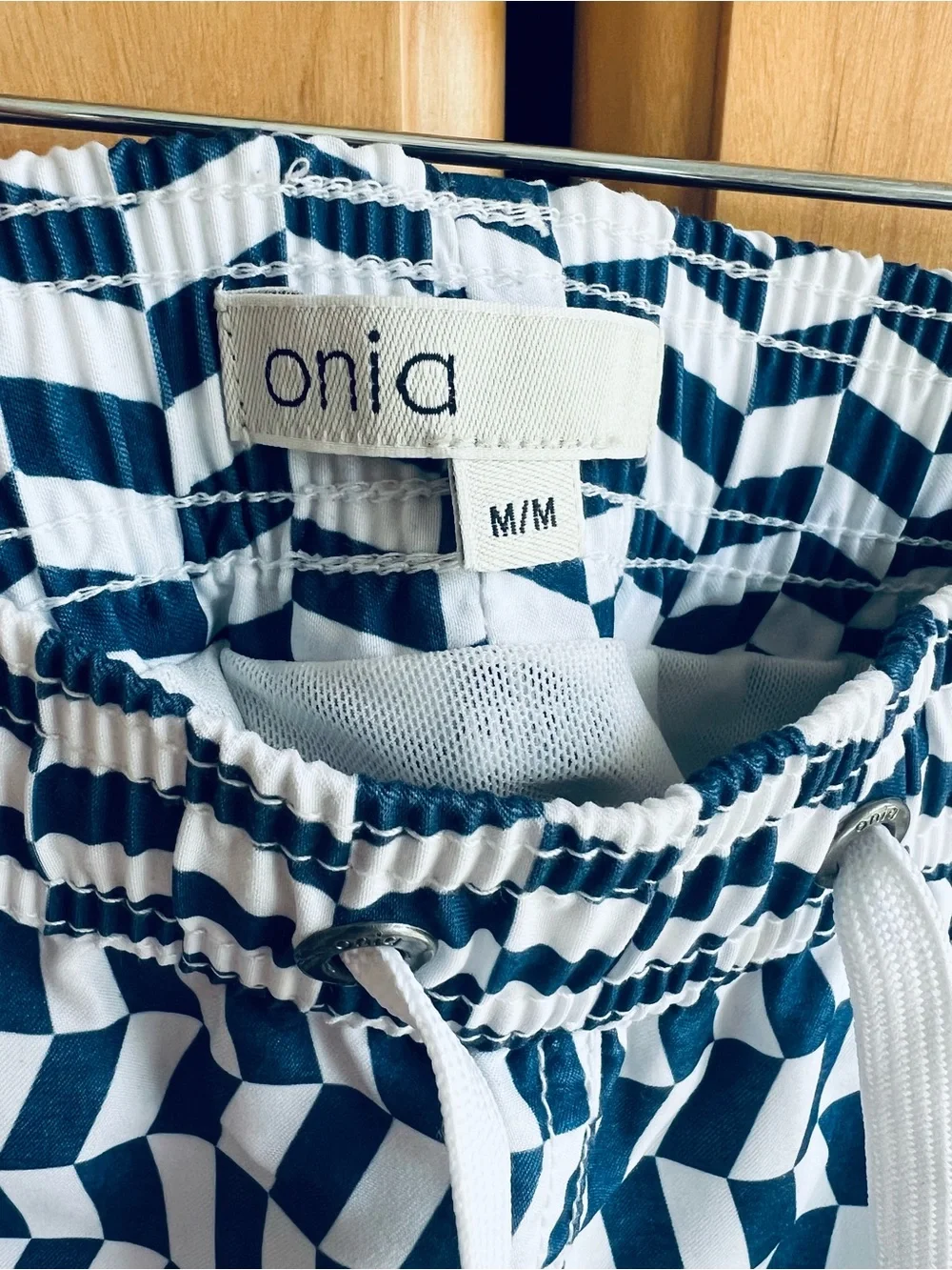 Men’s Onia swim shorts NWOT